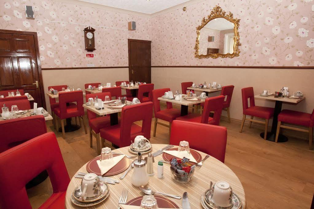 Valentine Lodge Over 21 Adult Couples Only 블랙풀 외부 사진